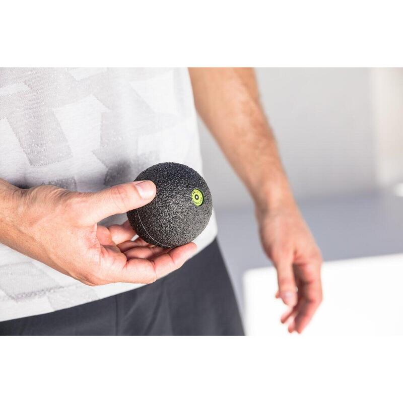Bola de masaj Blackroll 8 cm Galben