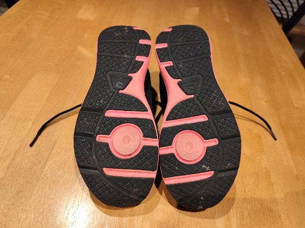 Tussen Particulieren - Indoor damesschoenen maat 38 3/5