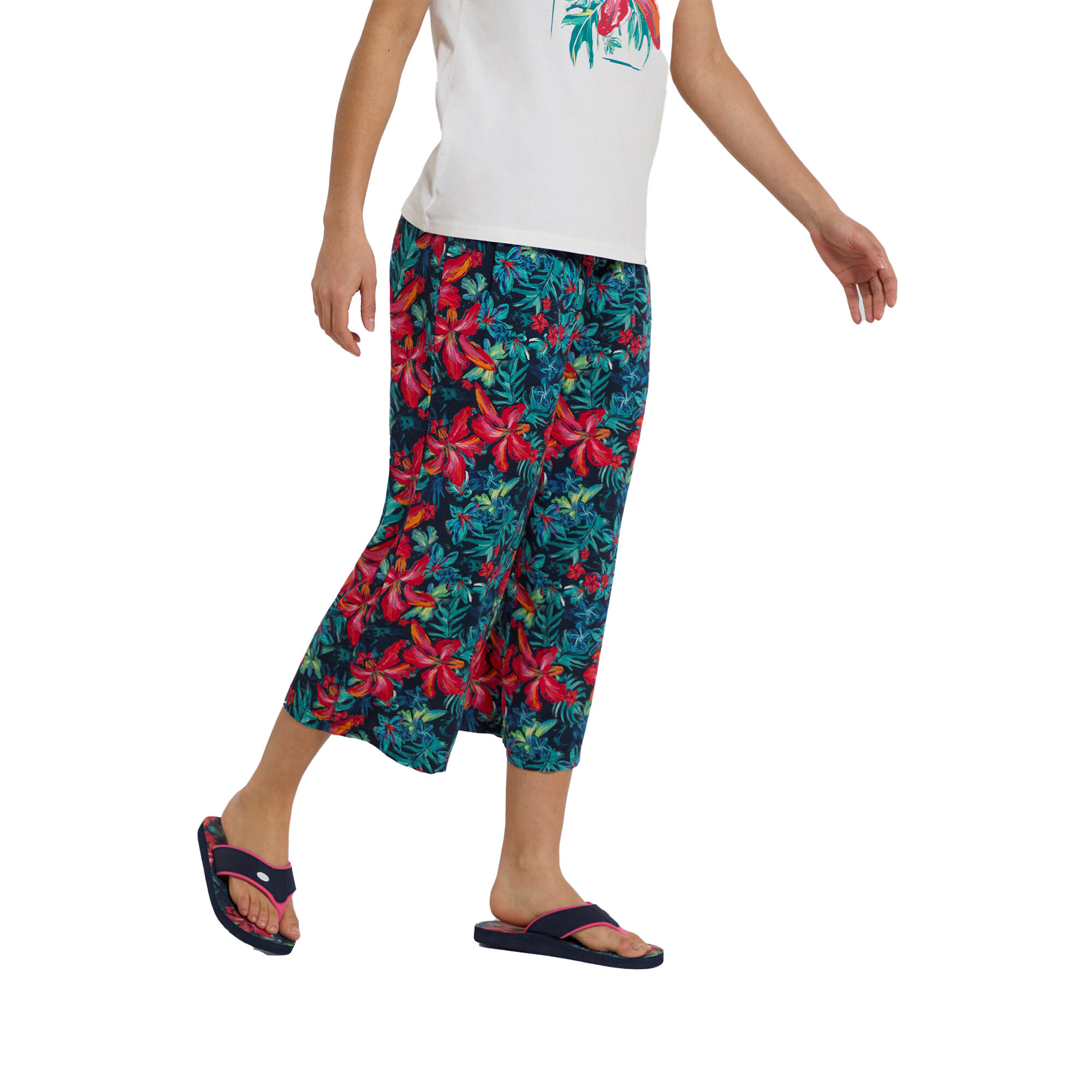 Womens/Ladies Tassia Beach Cropped Trousers (Red) 1/3