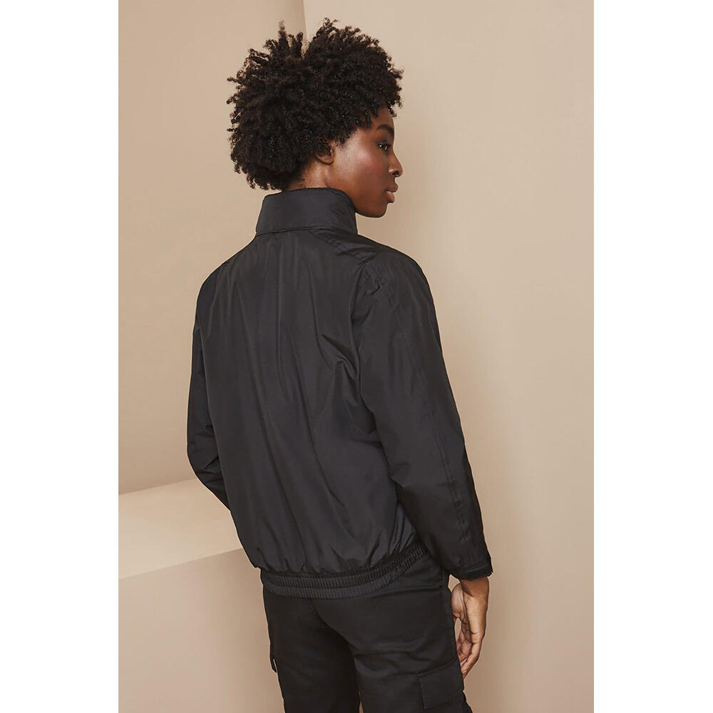Core Channel Jacke Damen Schwarz 4/5