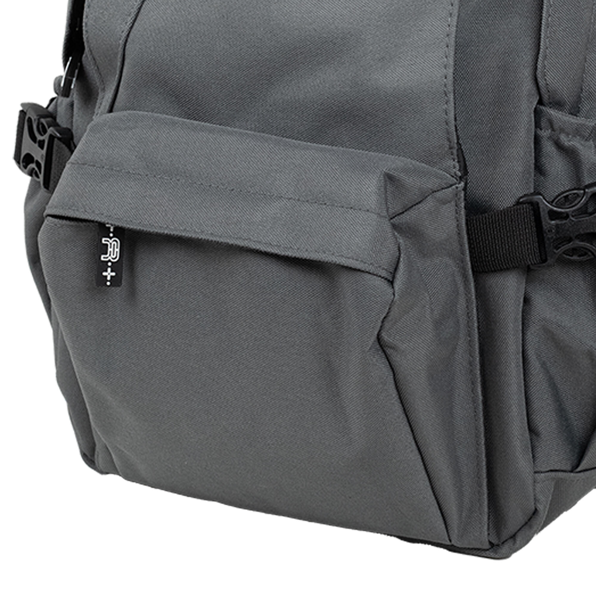 In-Line and Roller Skate Slim Backpack for Skates, School, College, University 4/6