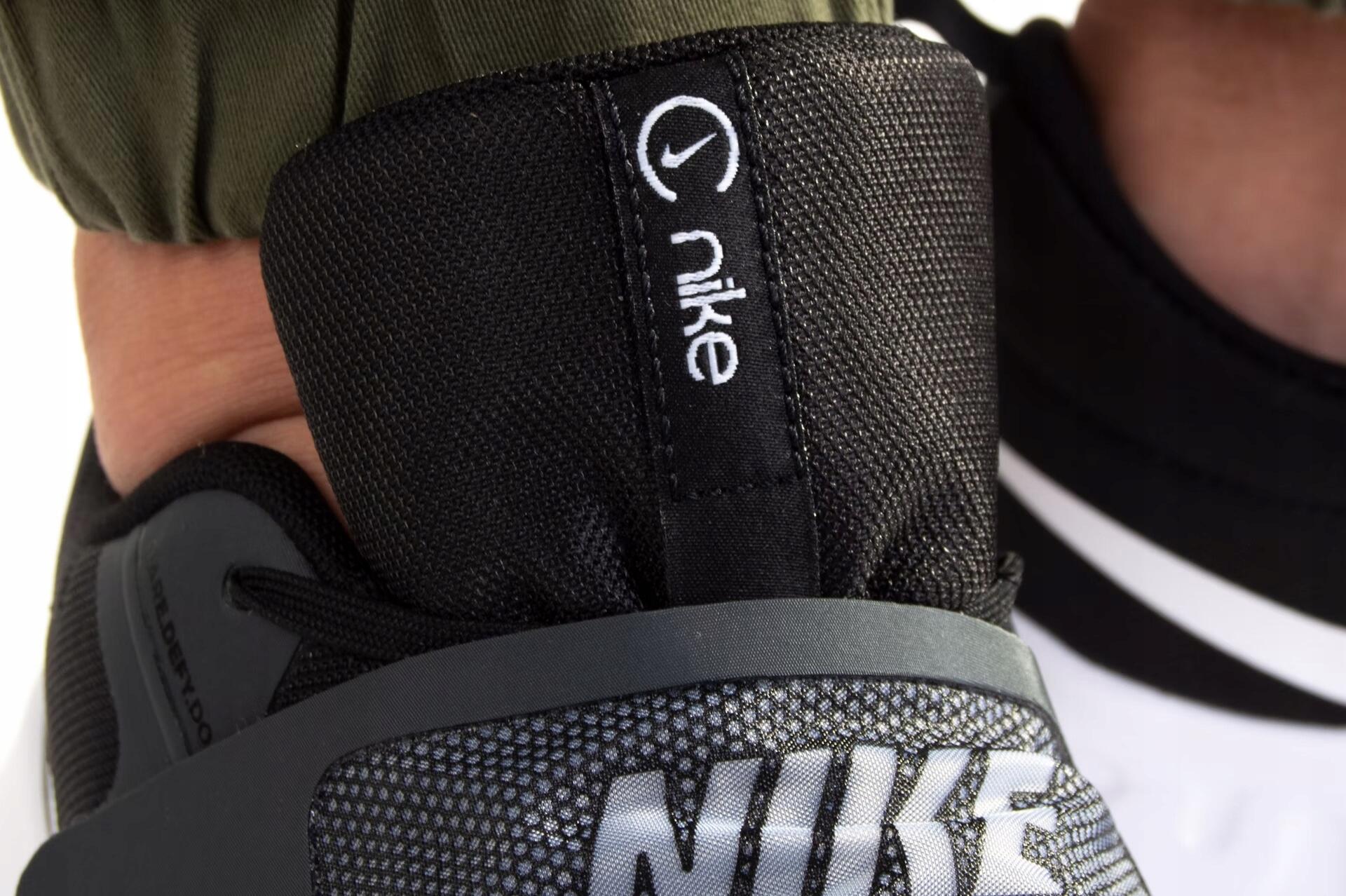 Scarpa formazione uomo Nike Renew Retaliation 4 4/5