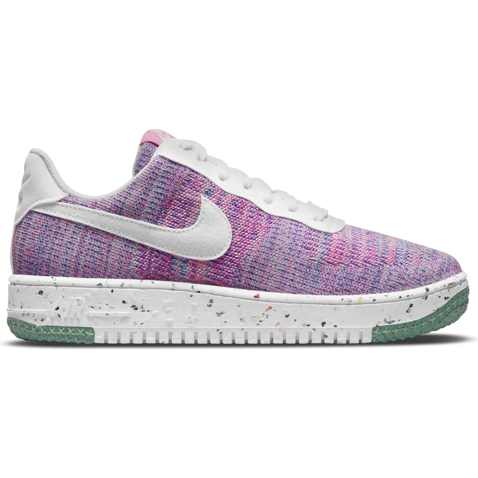 NIKE picture