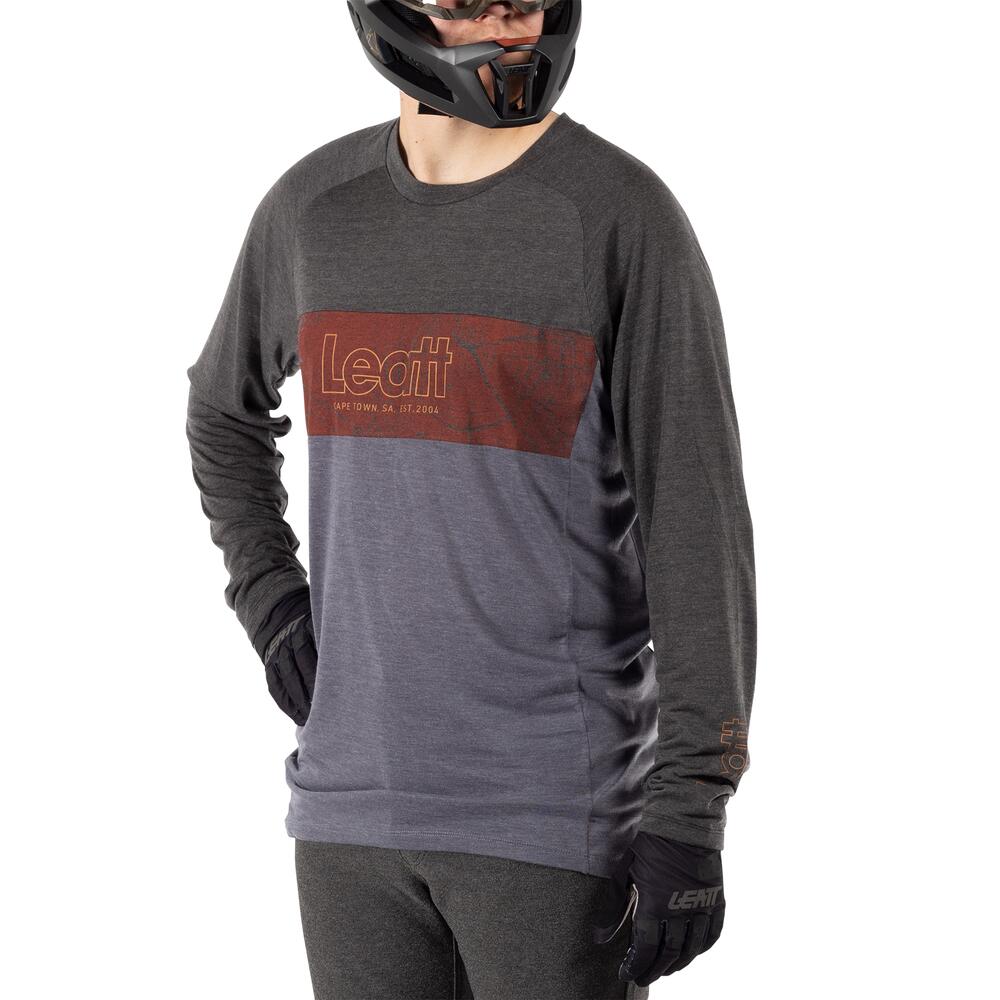 Camiseta MTB Gravity 2.0 transpirable y elástica, negra, para hombre 6/8