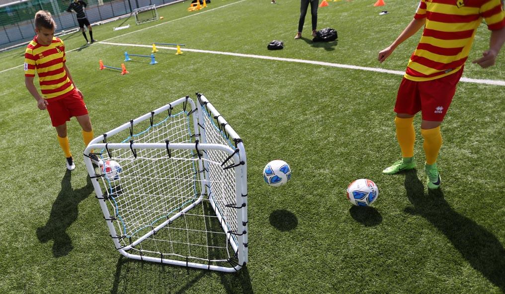Rebounder piłkarski dla zawodnika oraz bramkarzy Yakimasport potrójny 4/5
