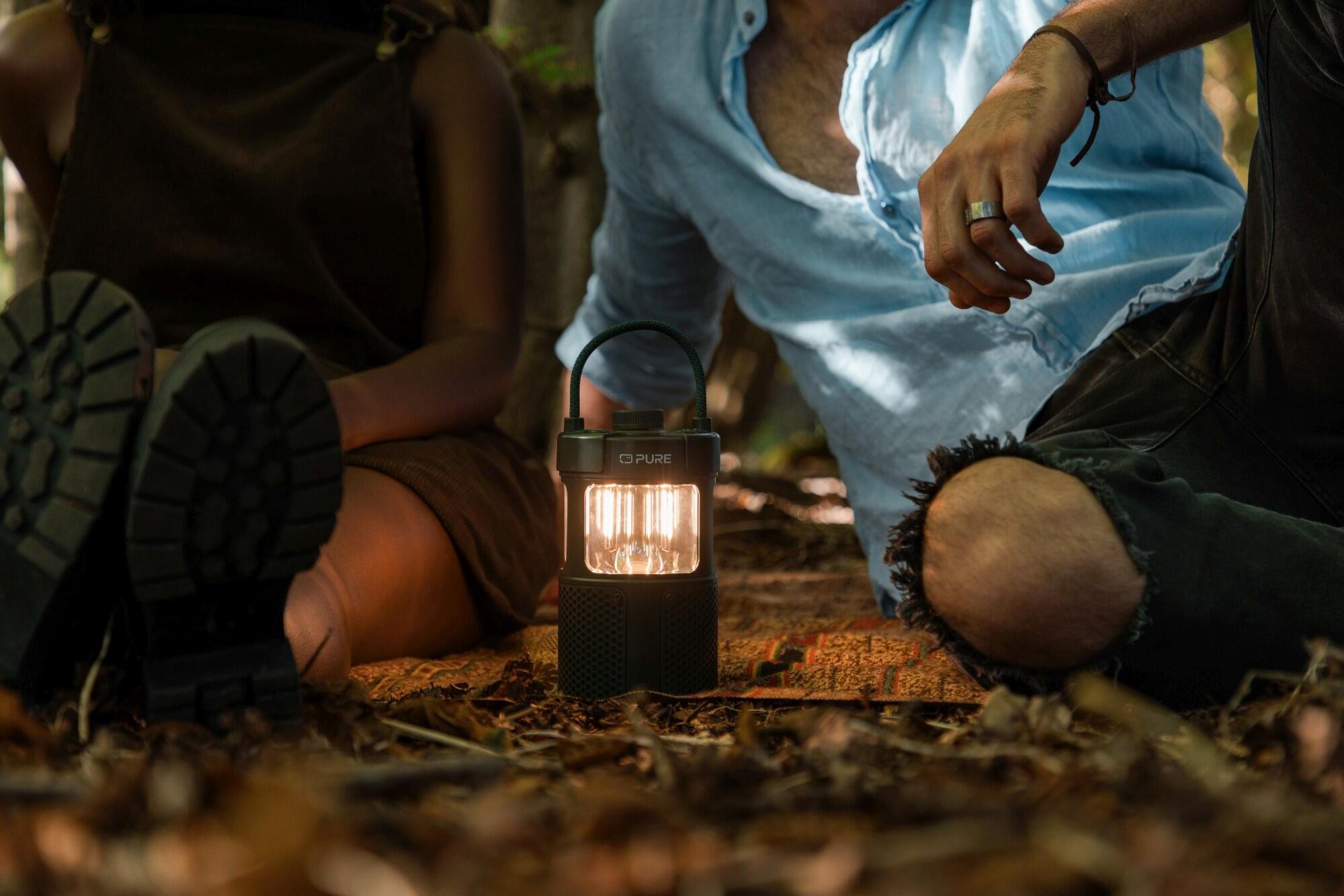 Dankzij de draagbare Bluetooth®-luidsprekers Marshall PURE WOODLAND GLOW Groen 5/7