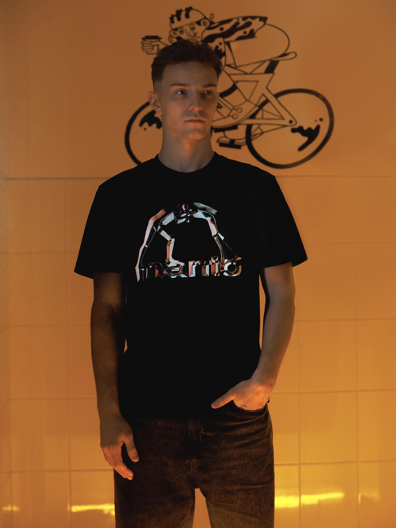 MANTO Maglietta MANTO in metallo