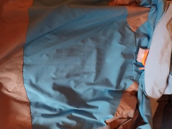 Entre Particuliers - Veste bleue imperméable et respirante 5/6