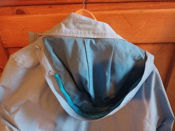 Entre Particuliers - Veste bleue imperméable et respirante 3/6