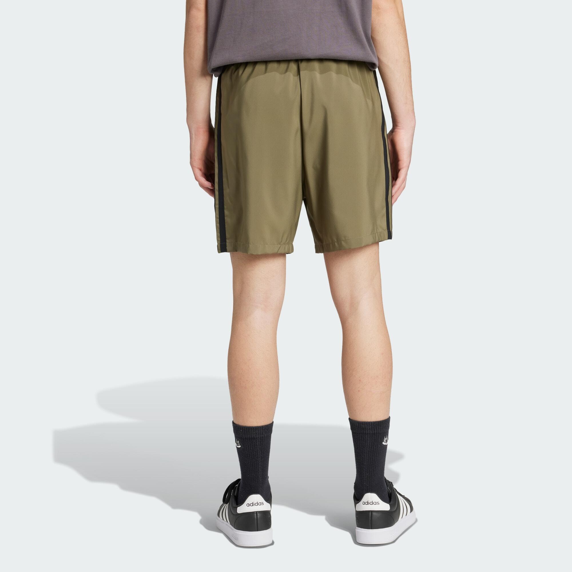 Essentials 3-Stripes Chelsea Shorts 3/5