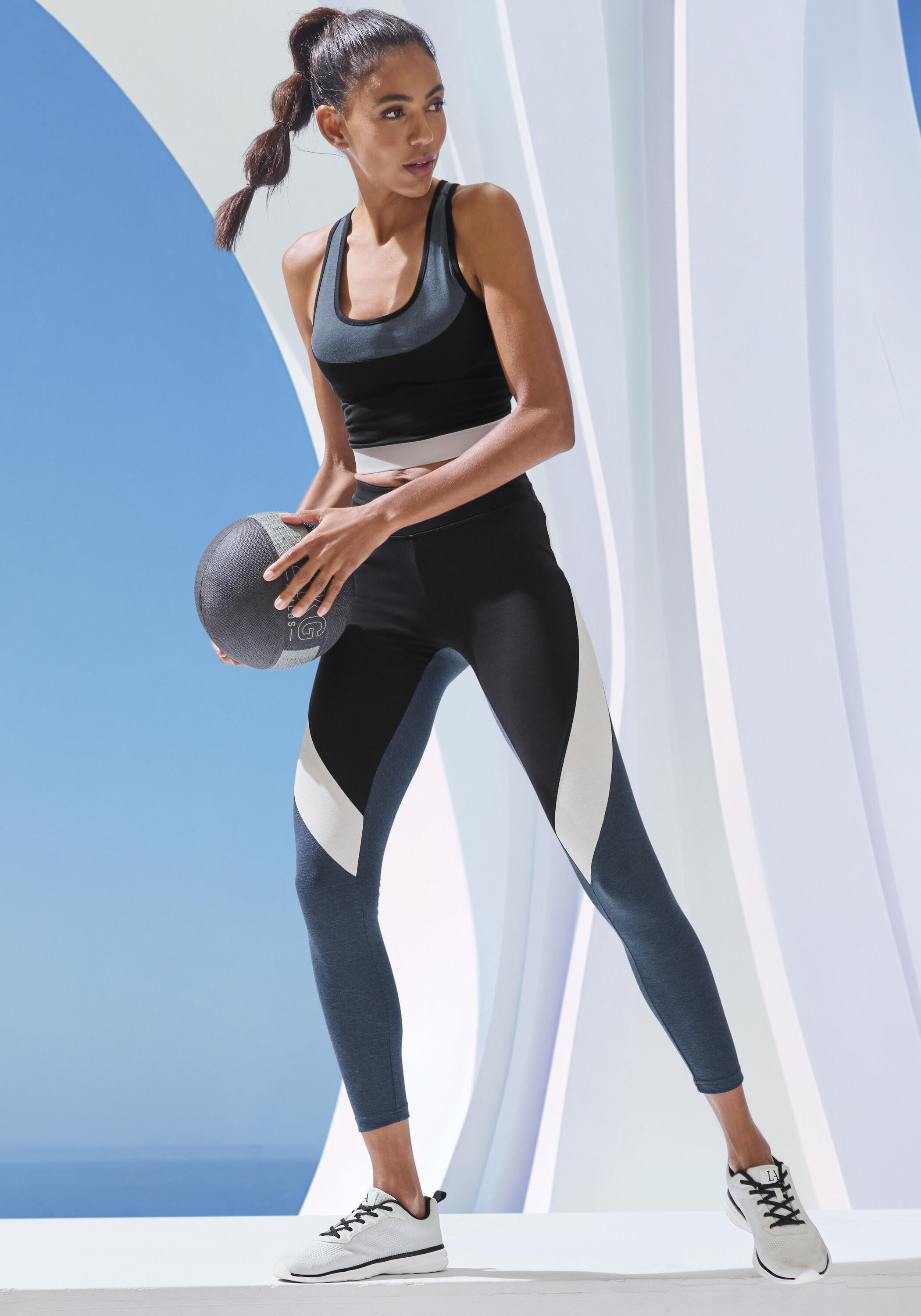 Damen Sporthose 4/7