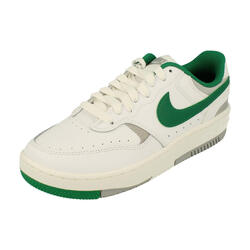 Chaussures Femmes Nike Gamma Force blanc