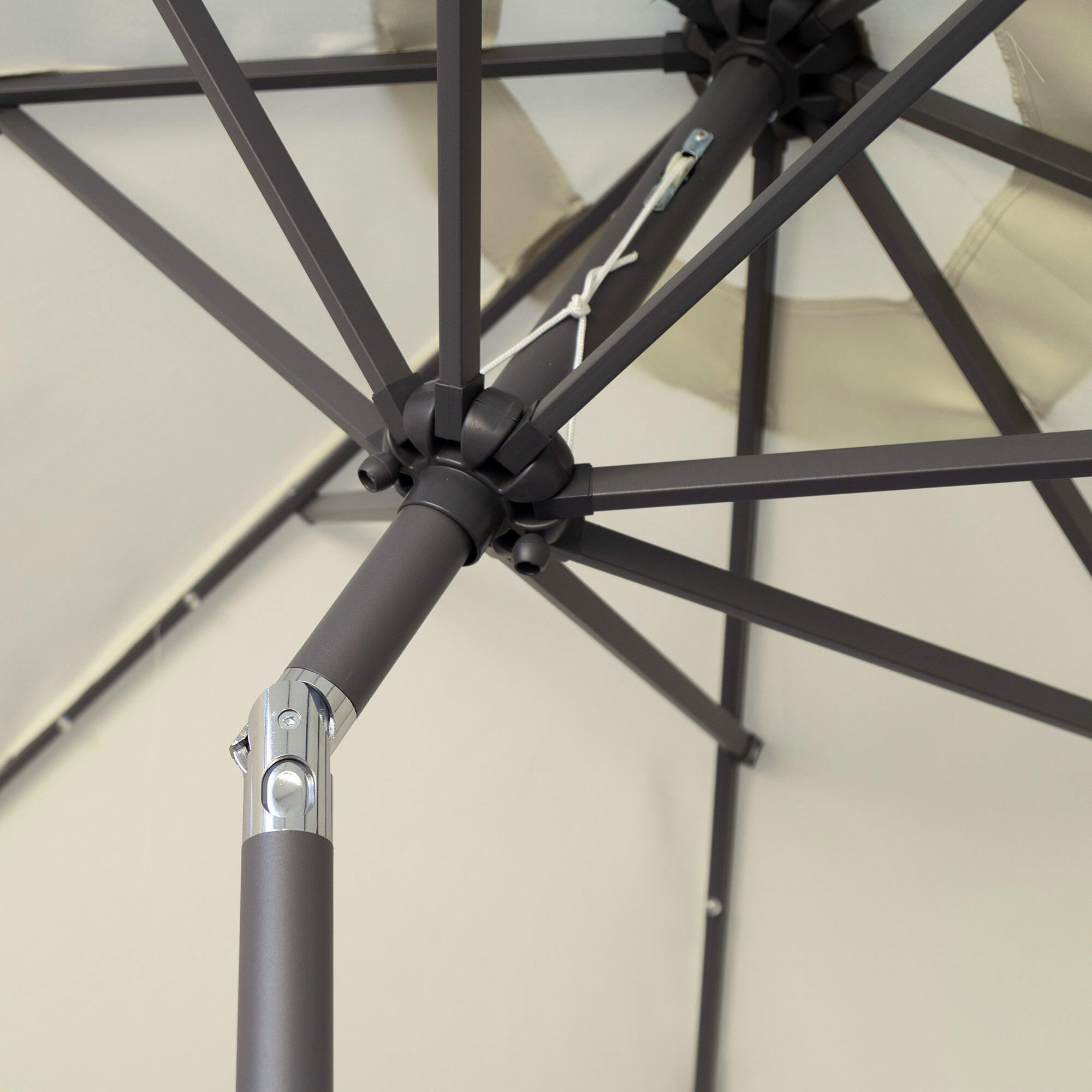 Parasol pour terrasse et jardin Ø270 cm avec protection UV50 Aktive 3/7