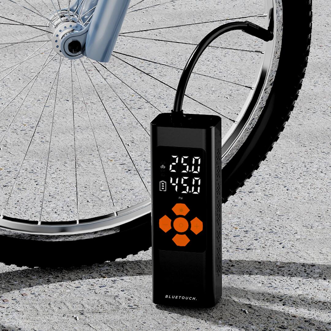 Přenosný kompresor BLUETOUCH D-16 s powerbankou 6000 mAh 2/4