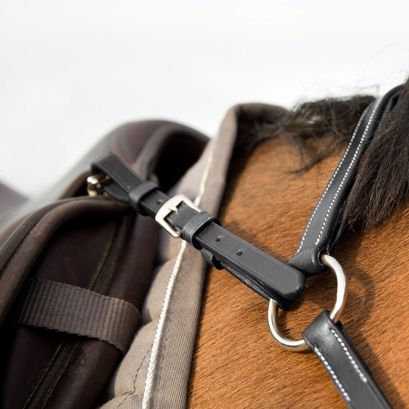 Adjustable hunting collar for horses Horze 3/5