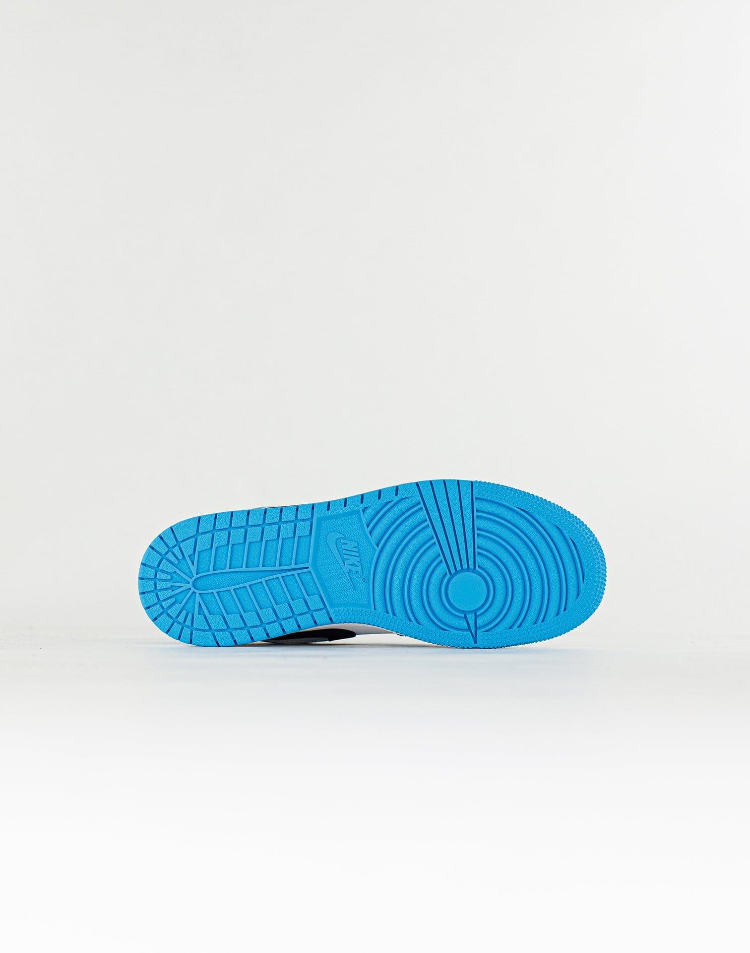 Chaussures  Air Jordan 1 Low UNC (2021) 4/4