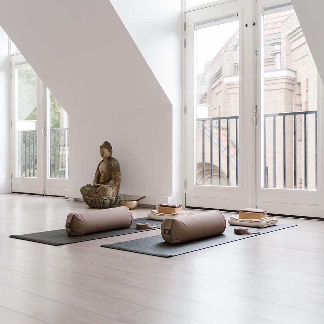 Lotus Yogamat studio zwart extra lang 5/5