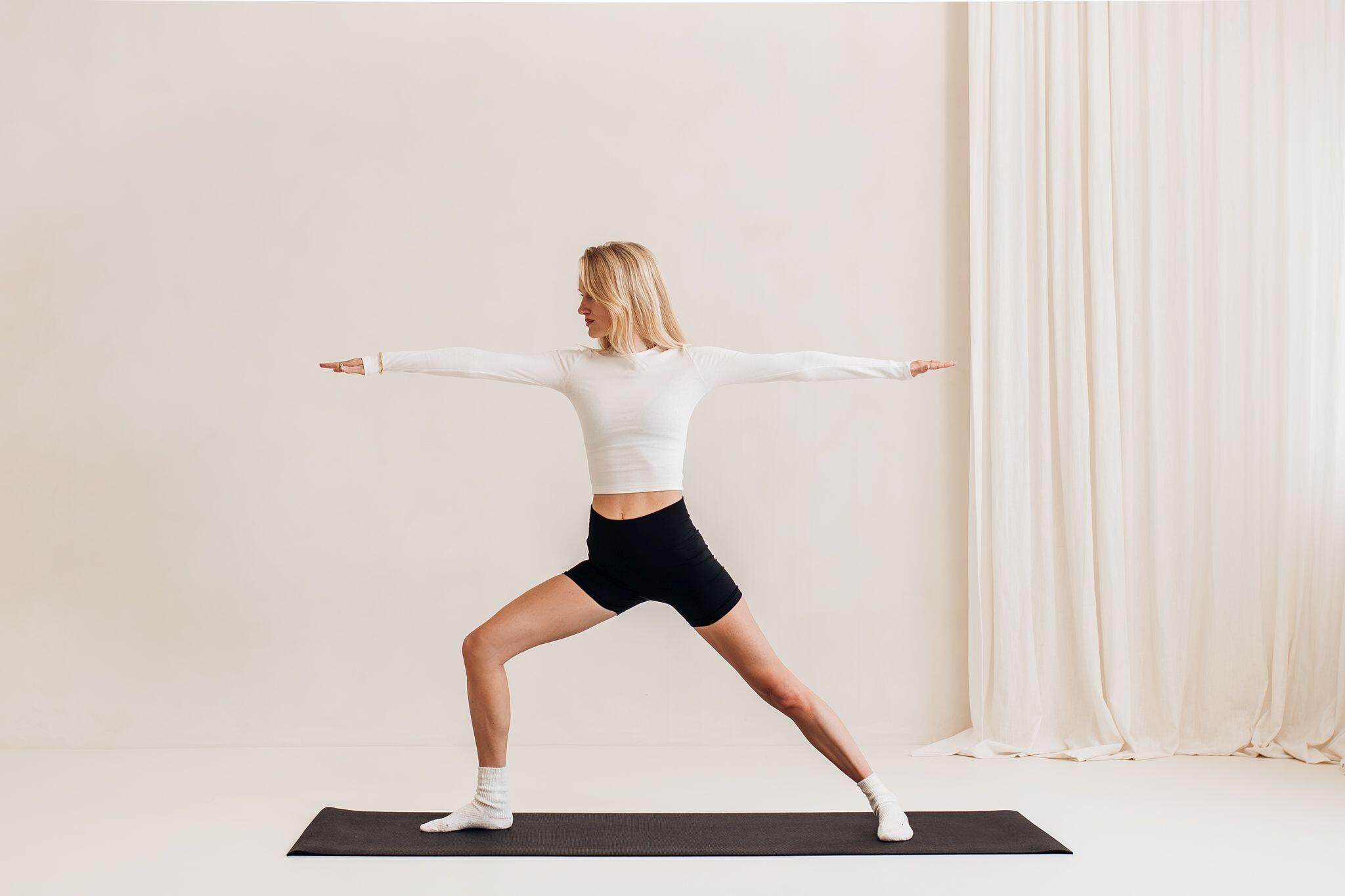 Lotus Yogamat studio zwart extra breed 3/5