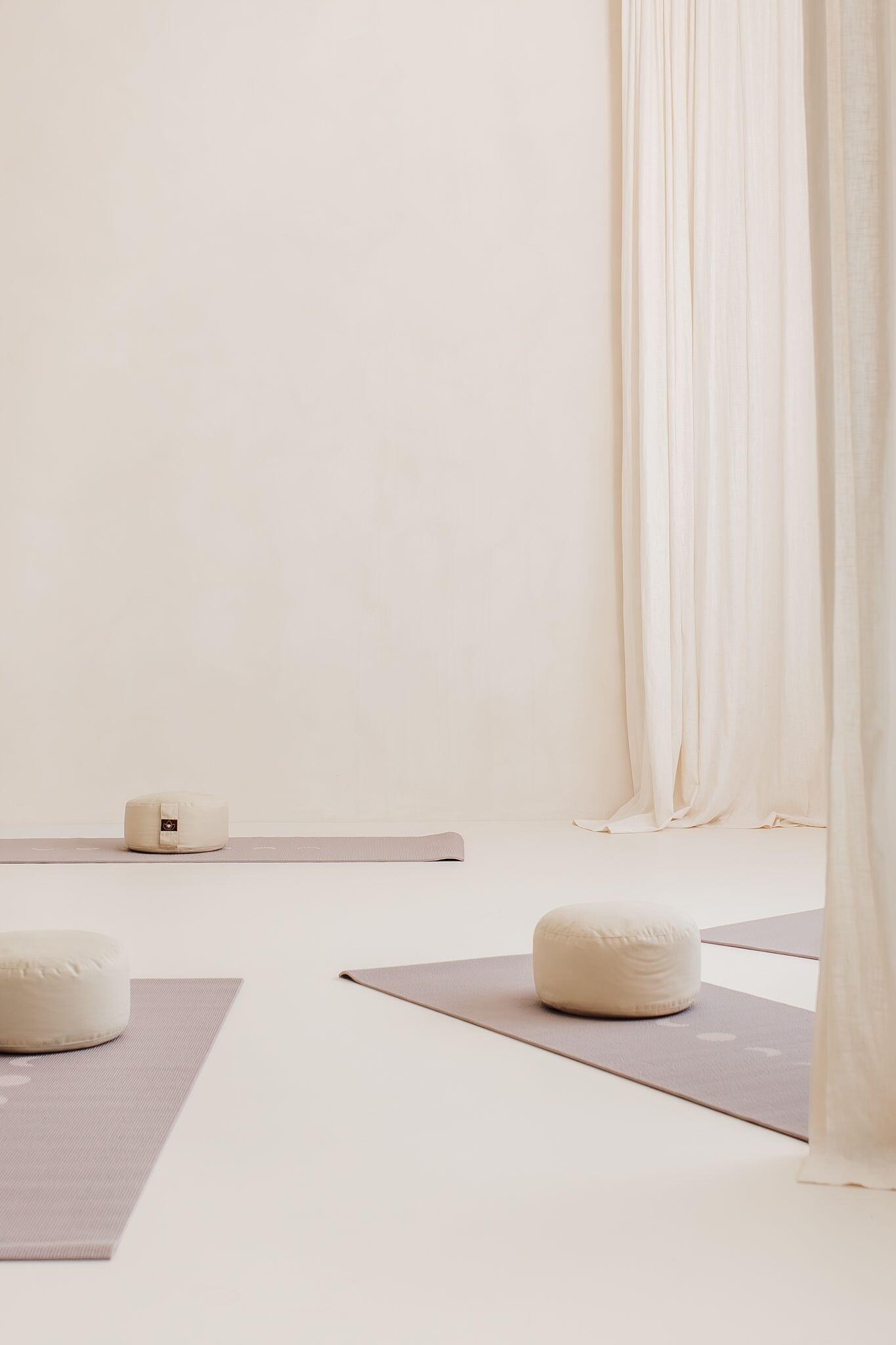 Lotus Meditatiekussen eco sand rond 2/5