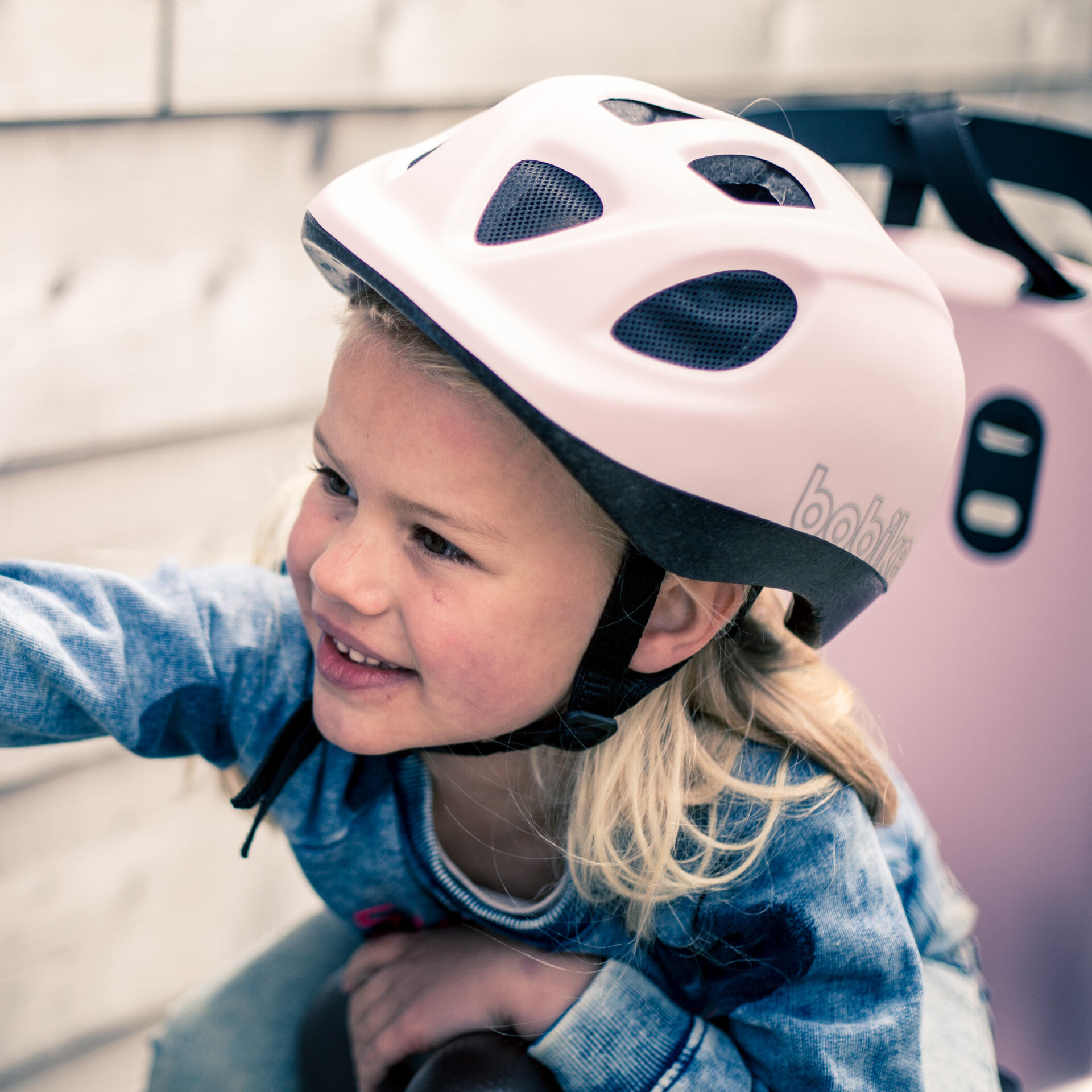 Kinderhelm Bobike Go 6/6