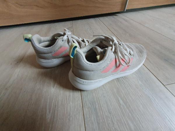 Entre Particuliers - baskets grises taille 33 2/4