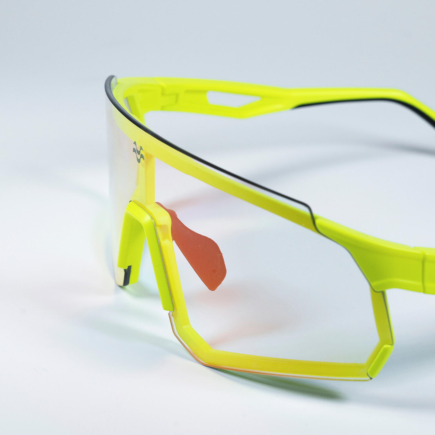 LUNETTES DE SOLEIL DE SPORT MOS EYEWEAR MENORCA FLUO PHOTOCHROMIQUE REVO 4/5
