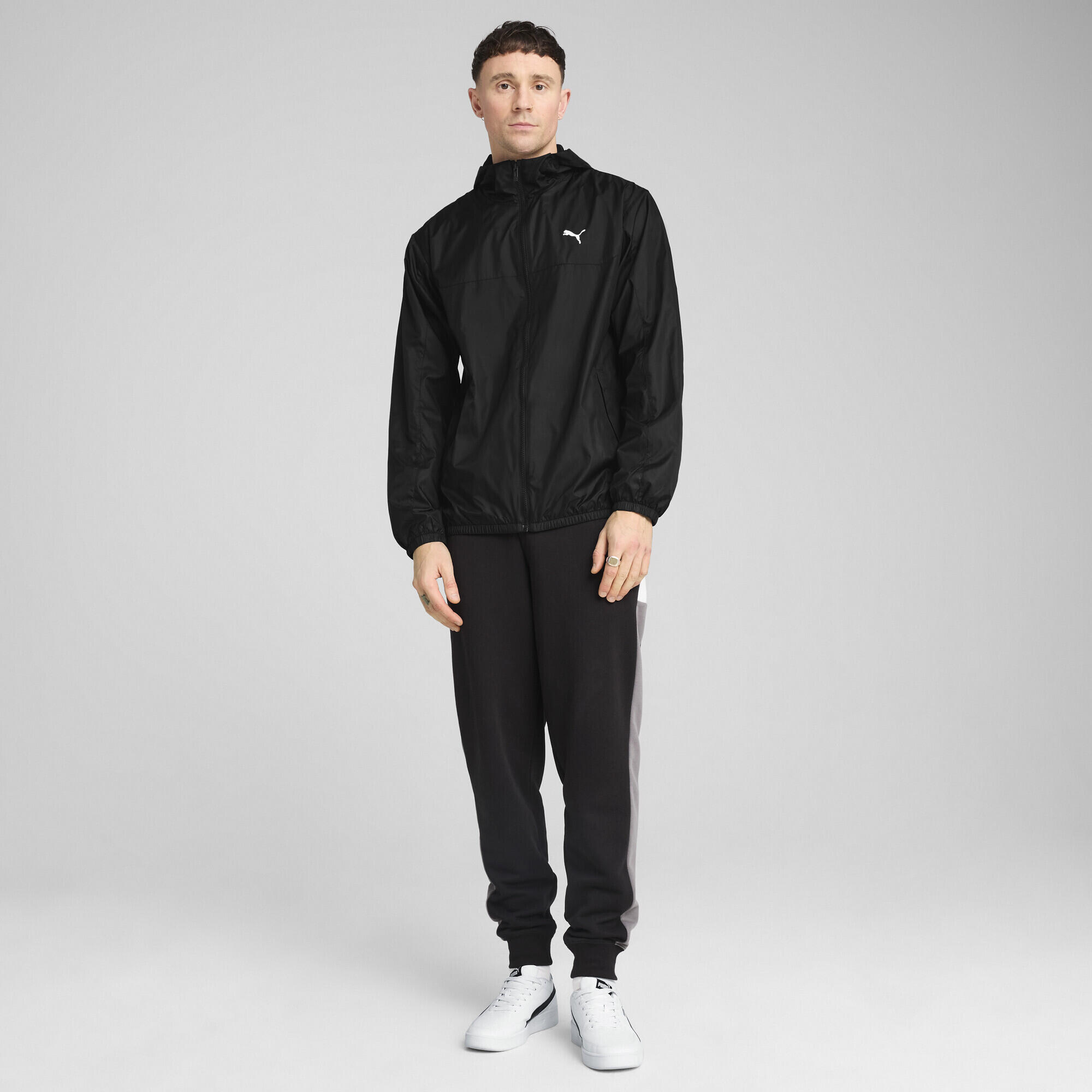 Essentials Regular Windjacke Herren PUMA 6/7