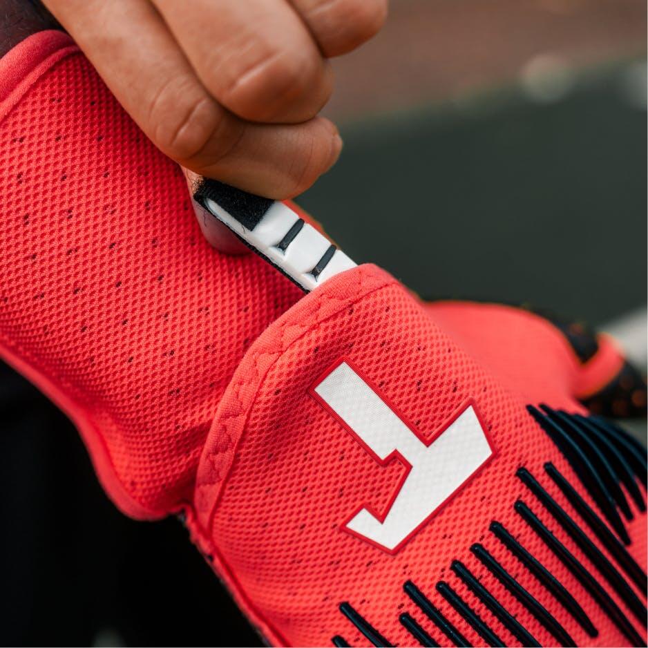Guantes de portero de fútbol Rebel 2.0 Solar Red para adulto con protecciones 2/7
