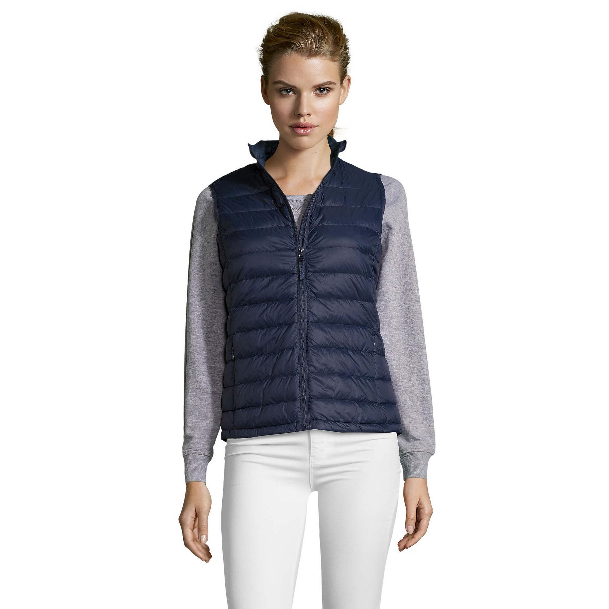 bleu marine. / bleu denim