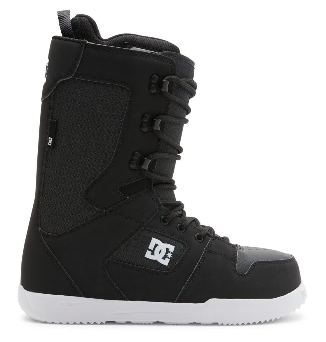 DC SHOES picture