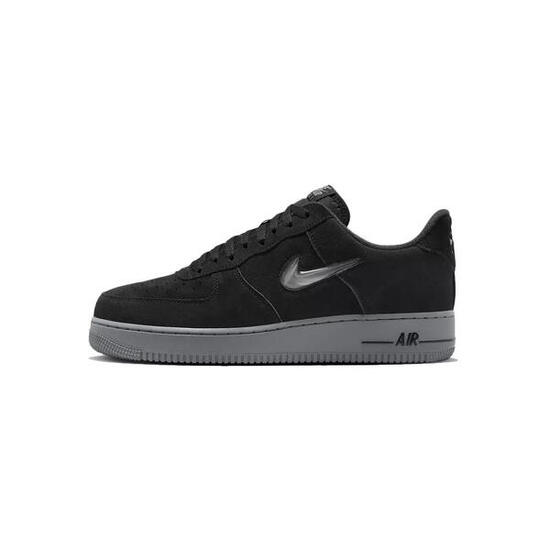 Basket Nike AIR FORCE 1 07