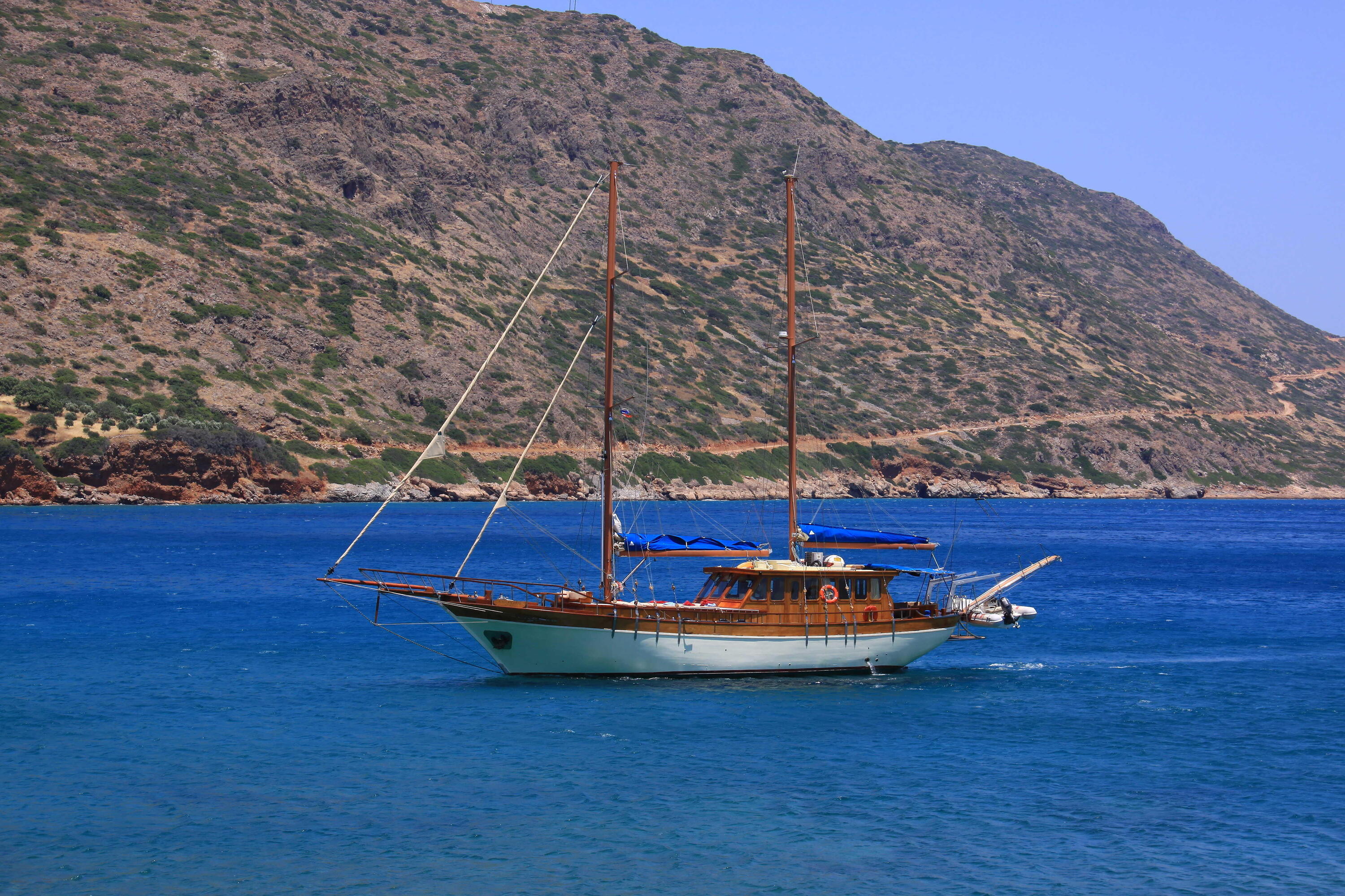 DECATHLON TRAVEL picture