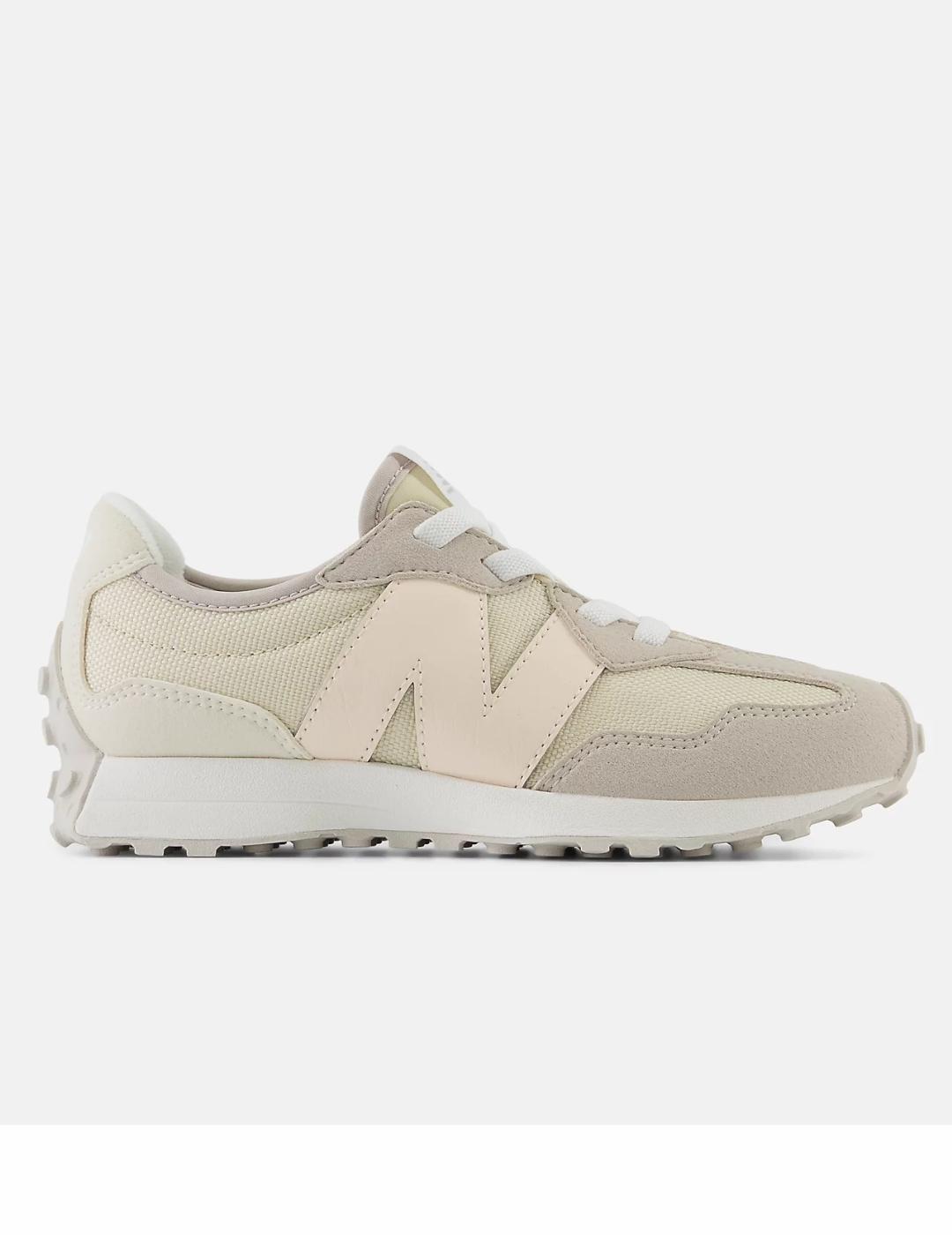 NEW BALANCE picture