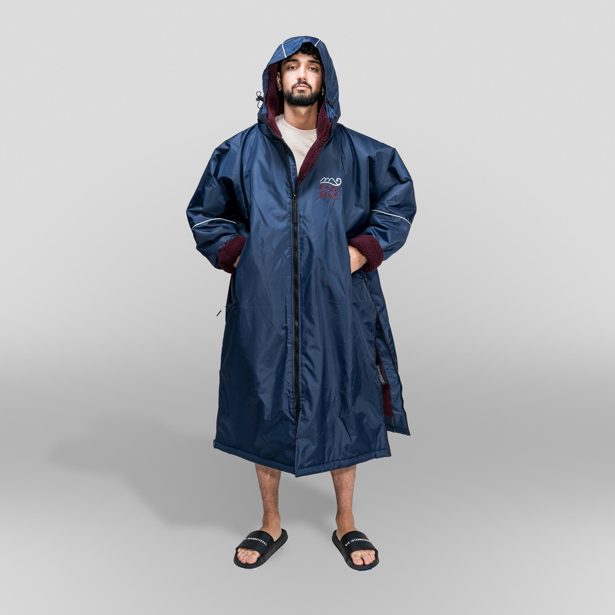 CosiRobeFlex - Midnight Navy  - Warm waterproof outdoor dry changing robe 4/7
