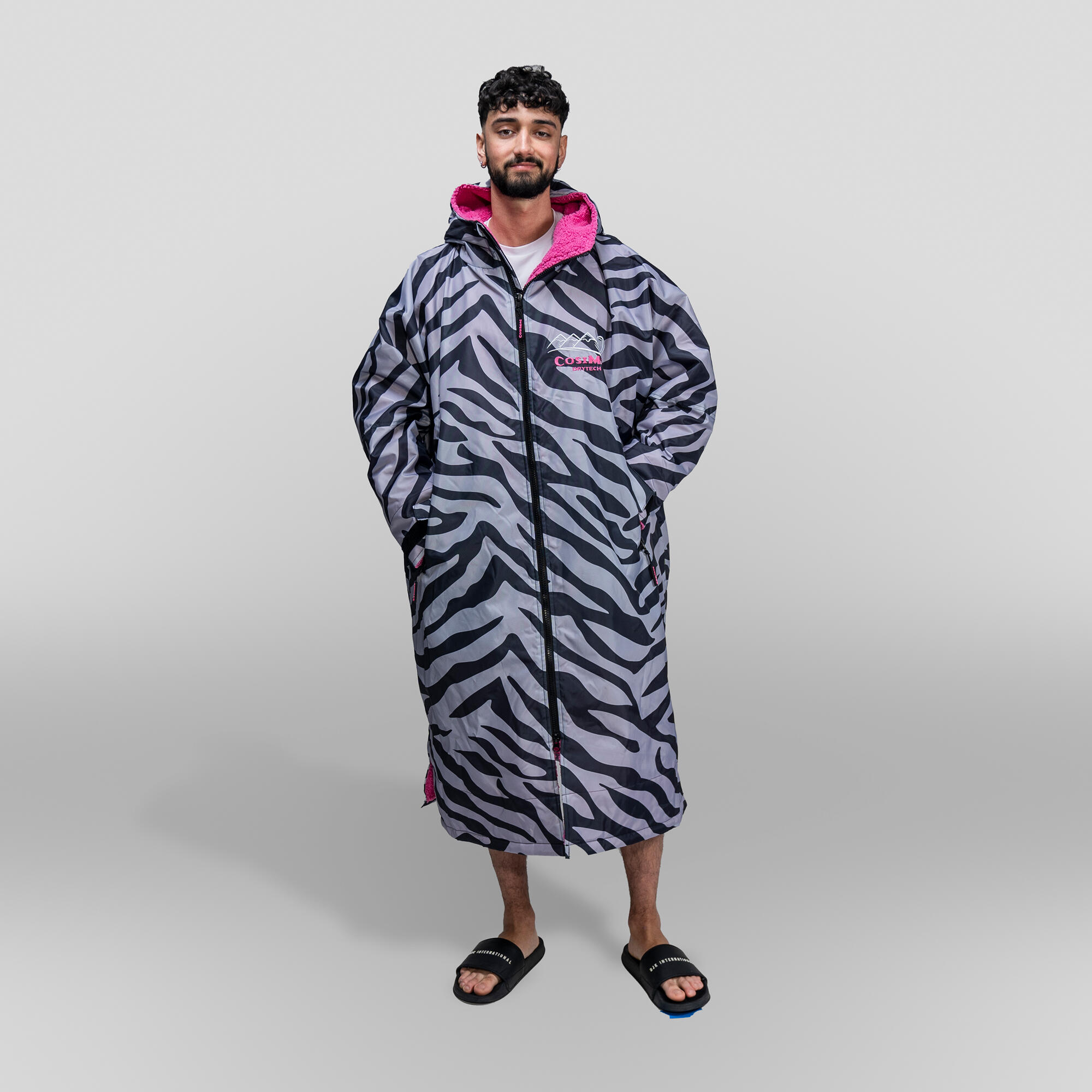 CosiRobe2 Zebra Print - Warm waterproof outdoor dry changing robe 4/8