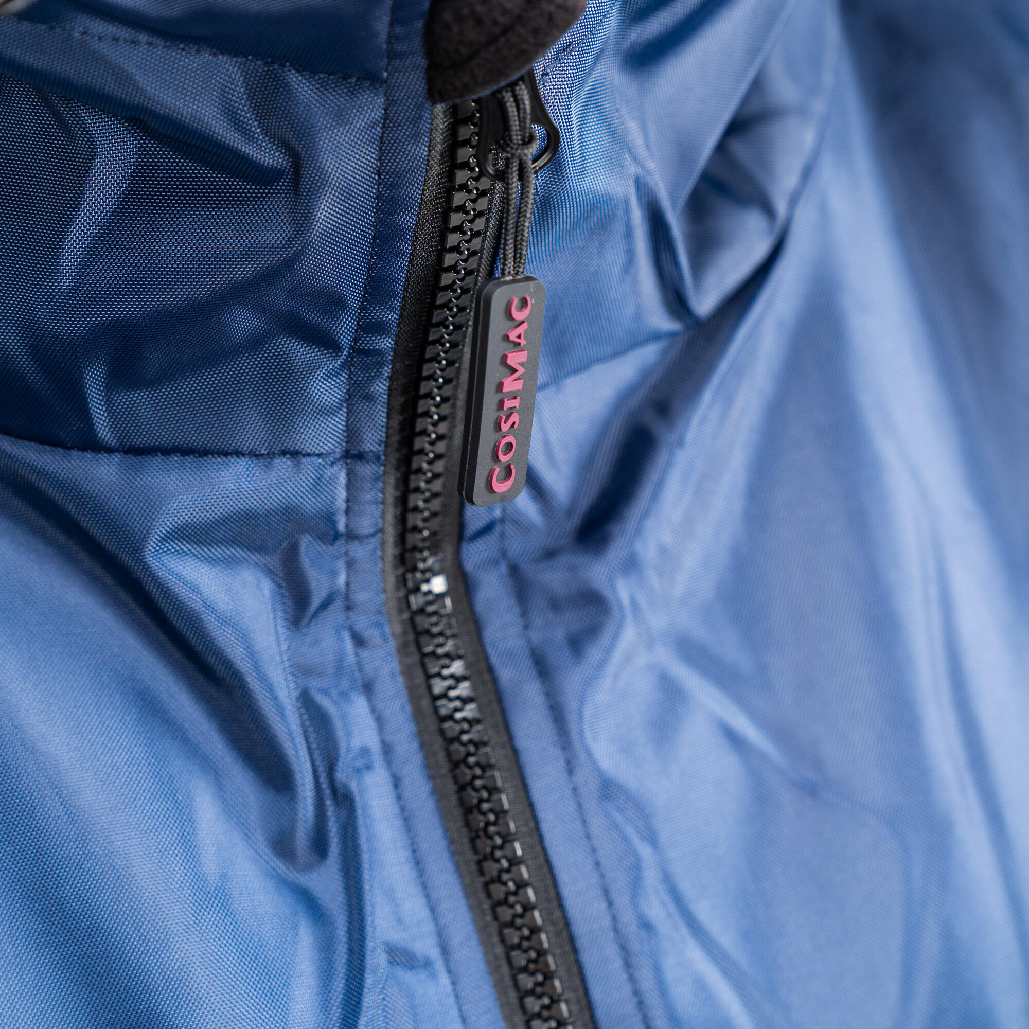 CosiRobeFlex - Midnight Navy  - Warm waterproof outdoor dry changing robe 5/7