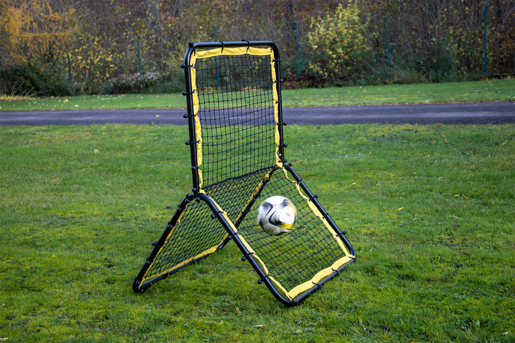 Rückprallnetz Y-Rebounder 2/5
