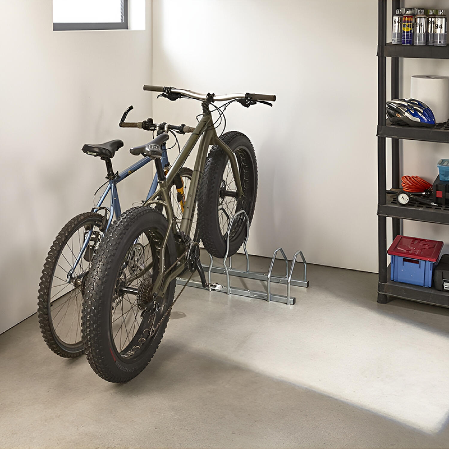 Râtelier 3 vélos sur 2 niveaux "Fat Bike" 2/5