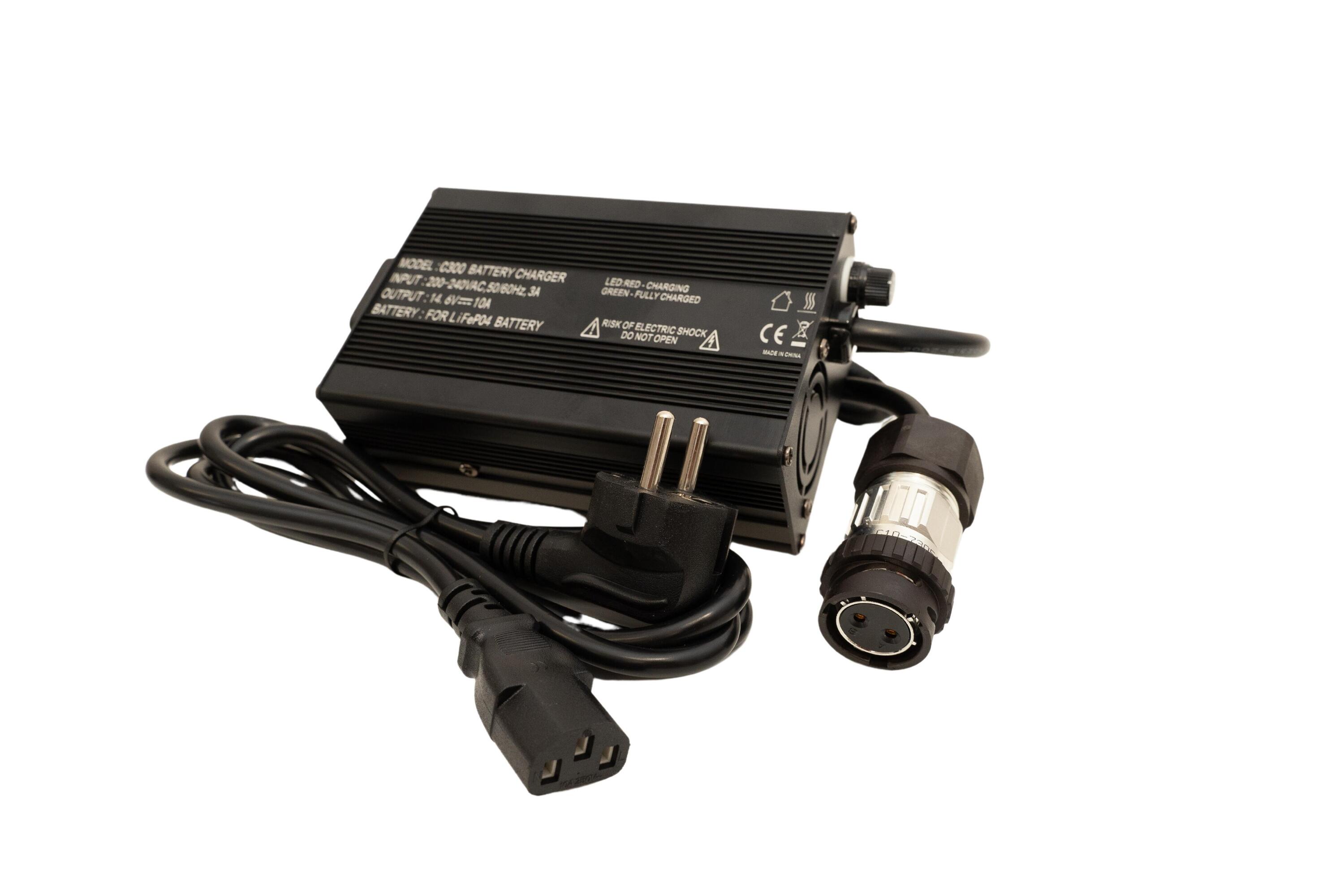 Valise PRESTIGE LifePo4 Gen3 12V/50Ah + chargeur non étanche 10A 2/4