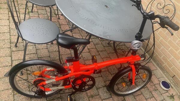 Tussen Particulieren - Rode vouwfiets brwin 3/5