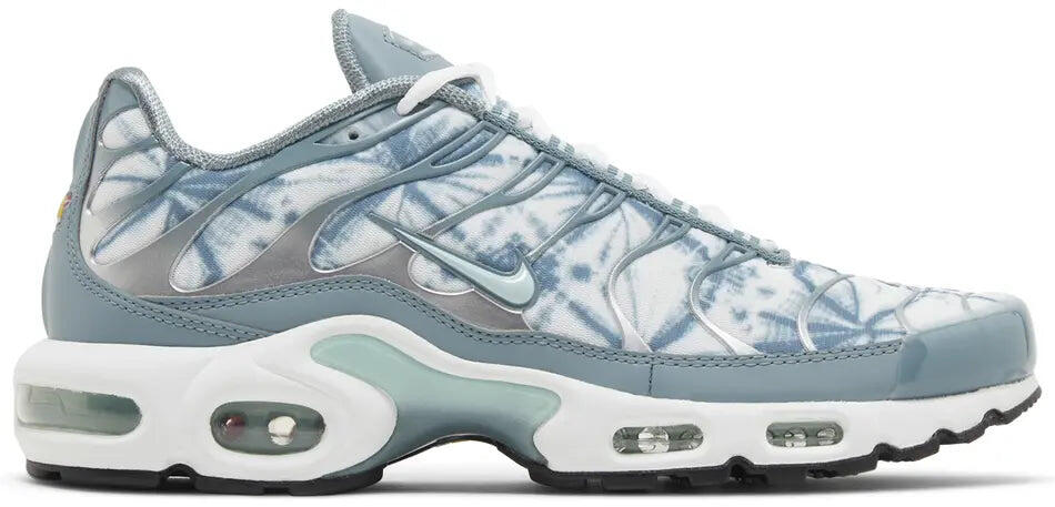 NIKE picture