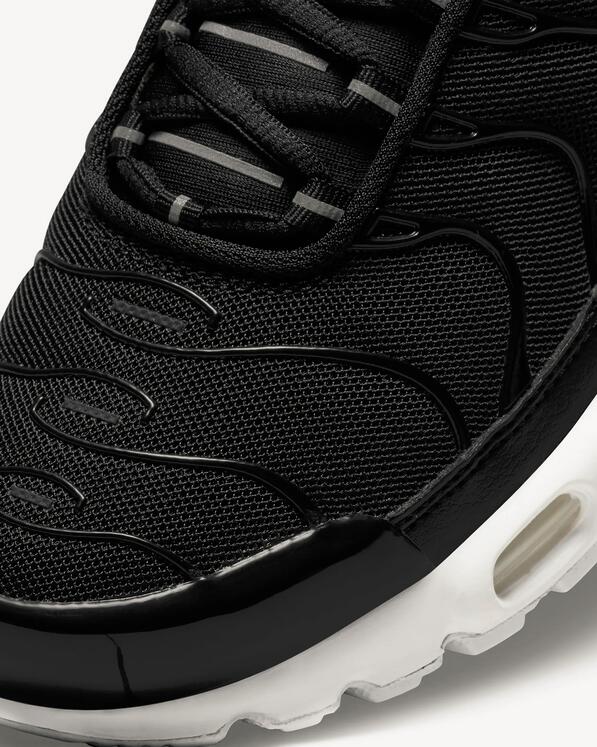 Nike Air Max Plus TN DM2362-001 Black/Black-White 37.5 6/7