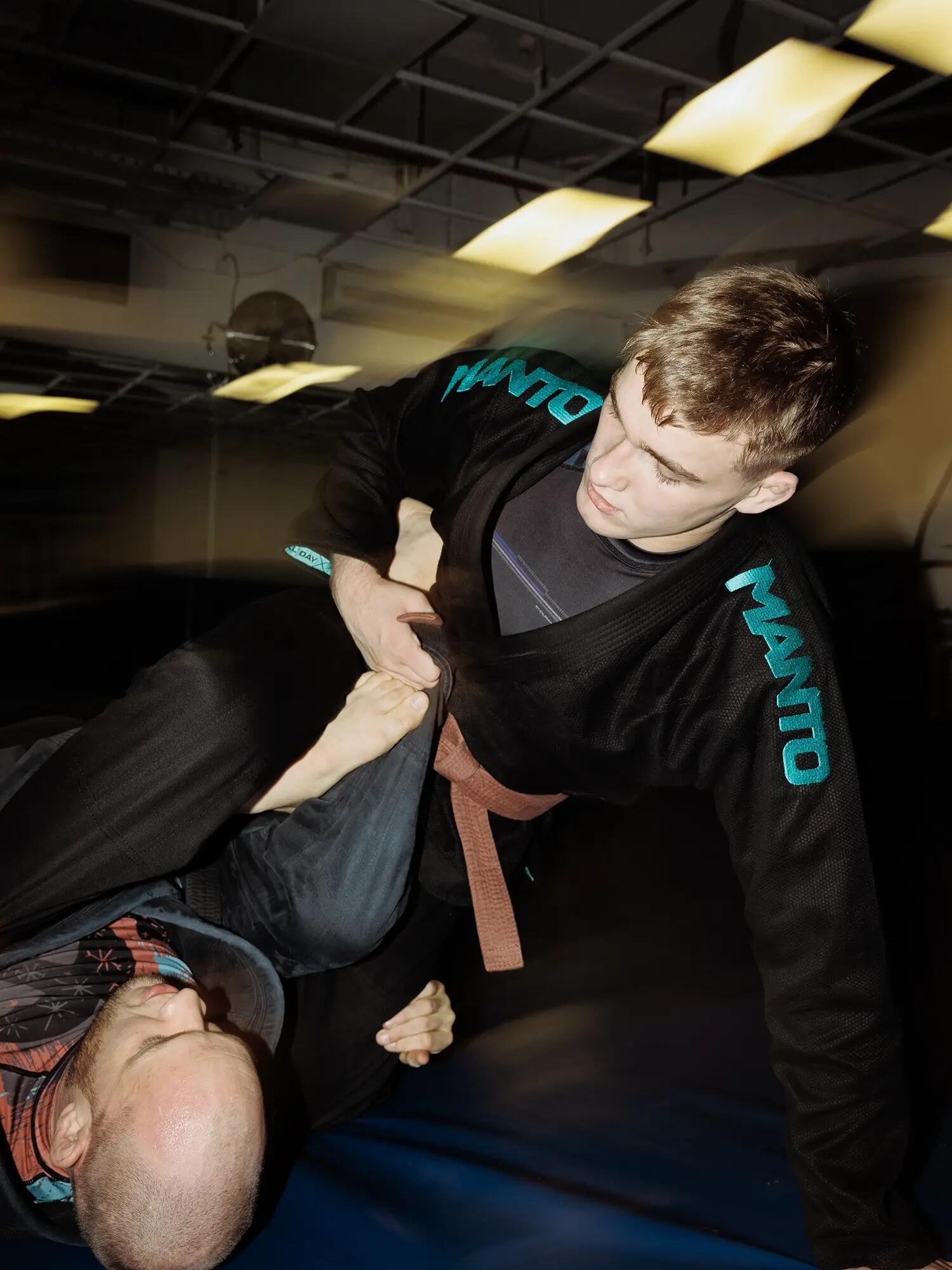 MANTO "X5" BJJ Gi czarno - turkusowe 3/7