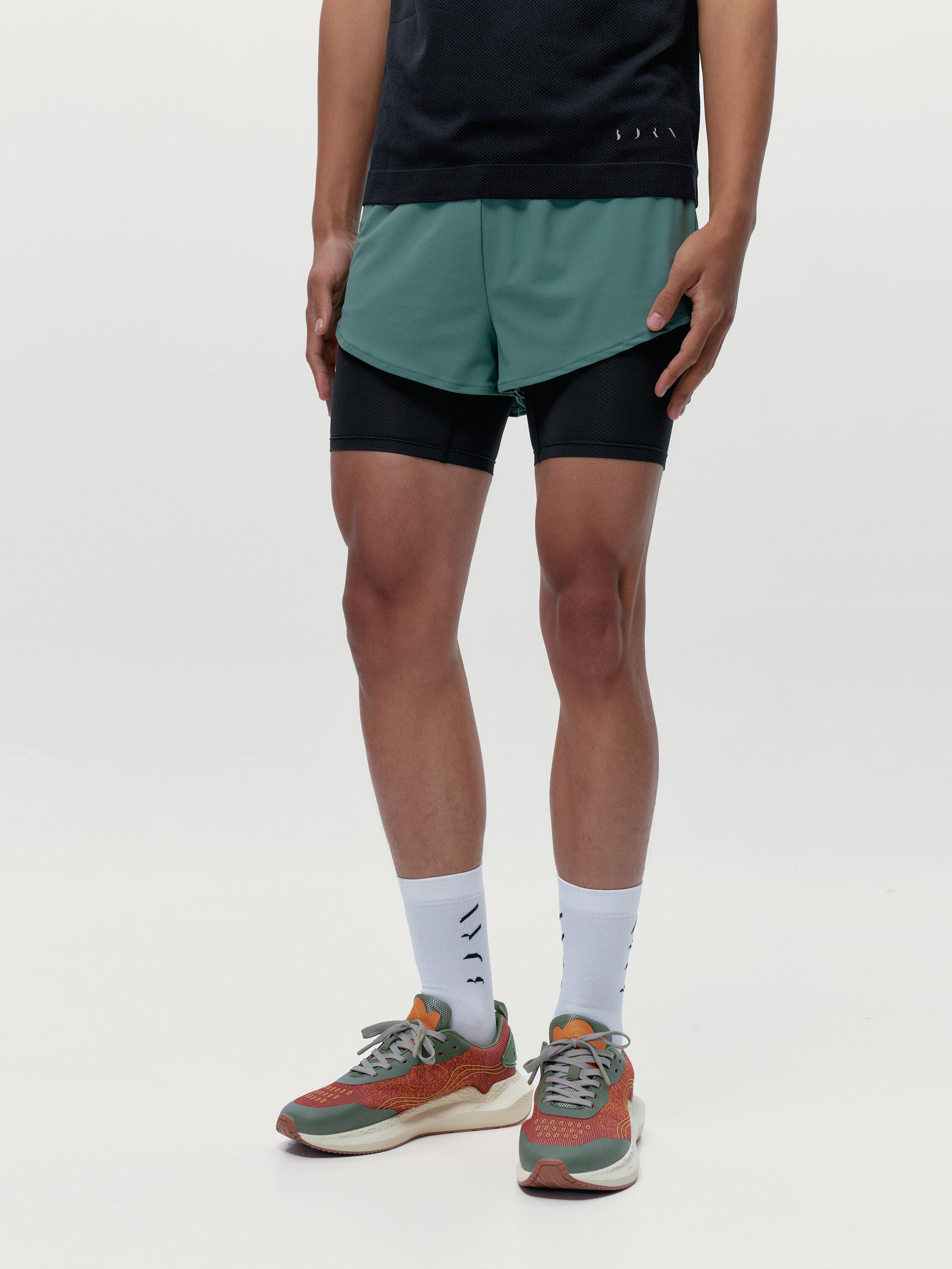BORN LIVING YOGA Pantalón corto short deportivo de hombre Ontario Born Living Yoga