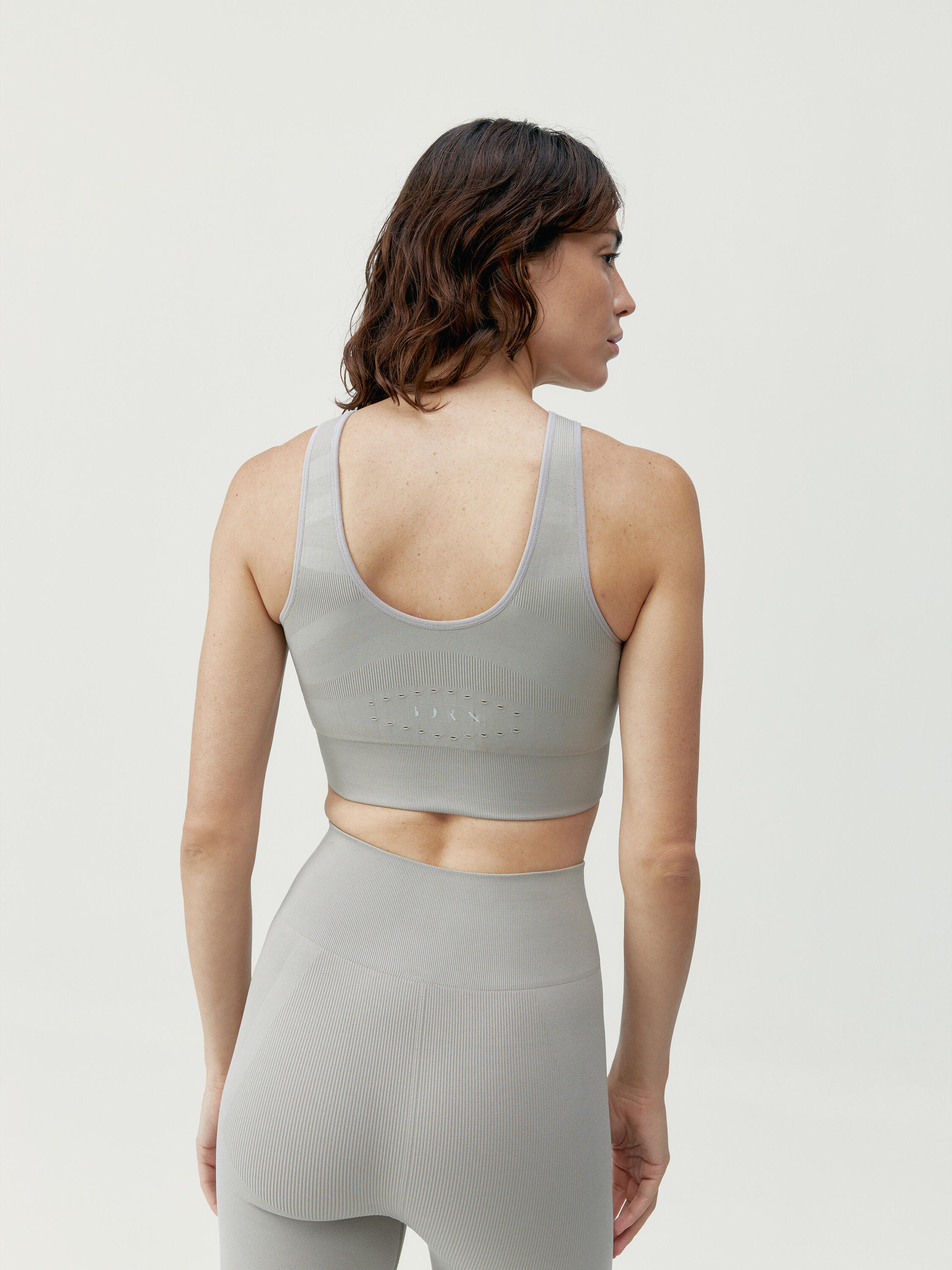Top deportivo de mujer Alana Sujeción Alta Seamless 2/6