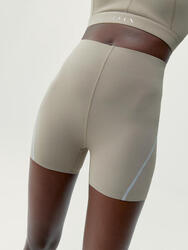 Short de sport femme Luna Born Living Yoga