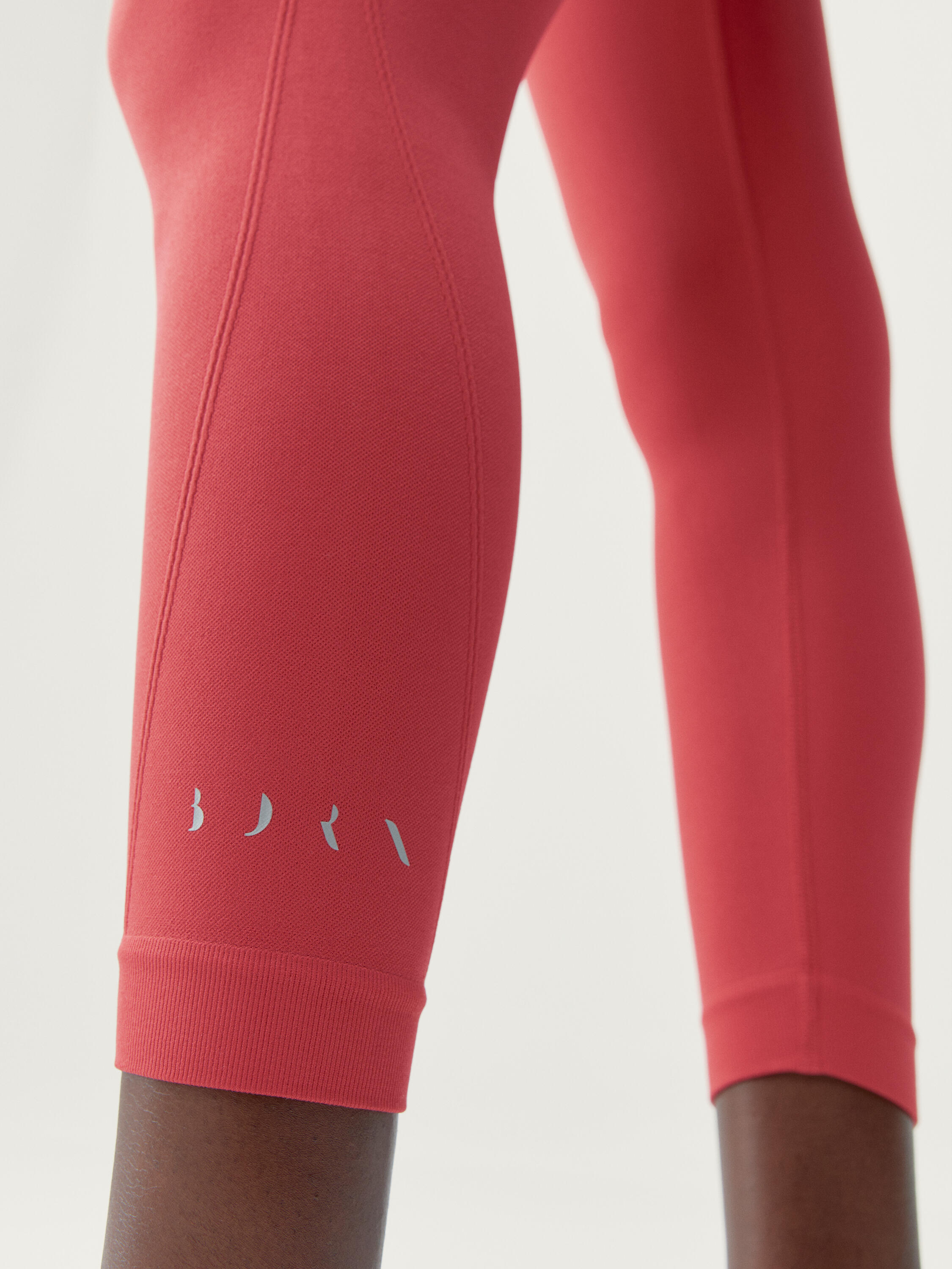 Damen-Sportleggings Blume Seamless Capri 3/6