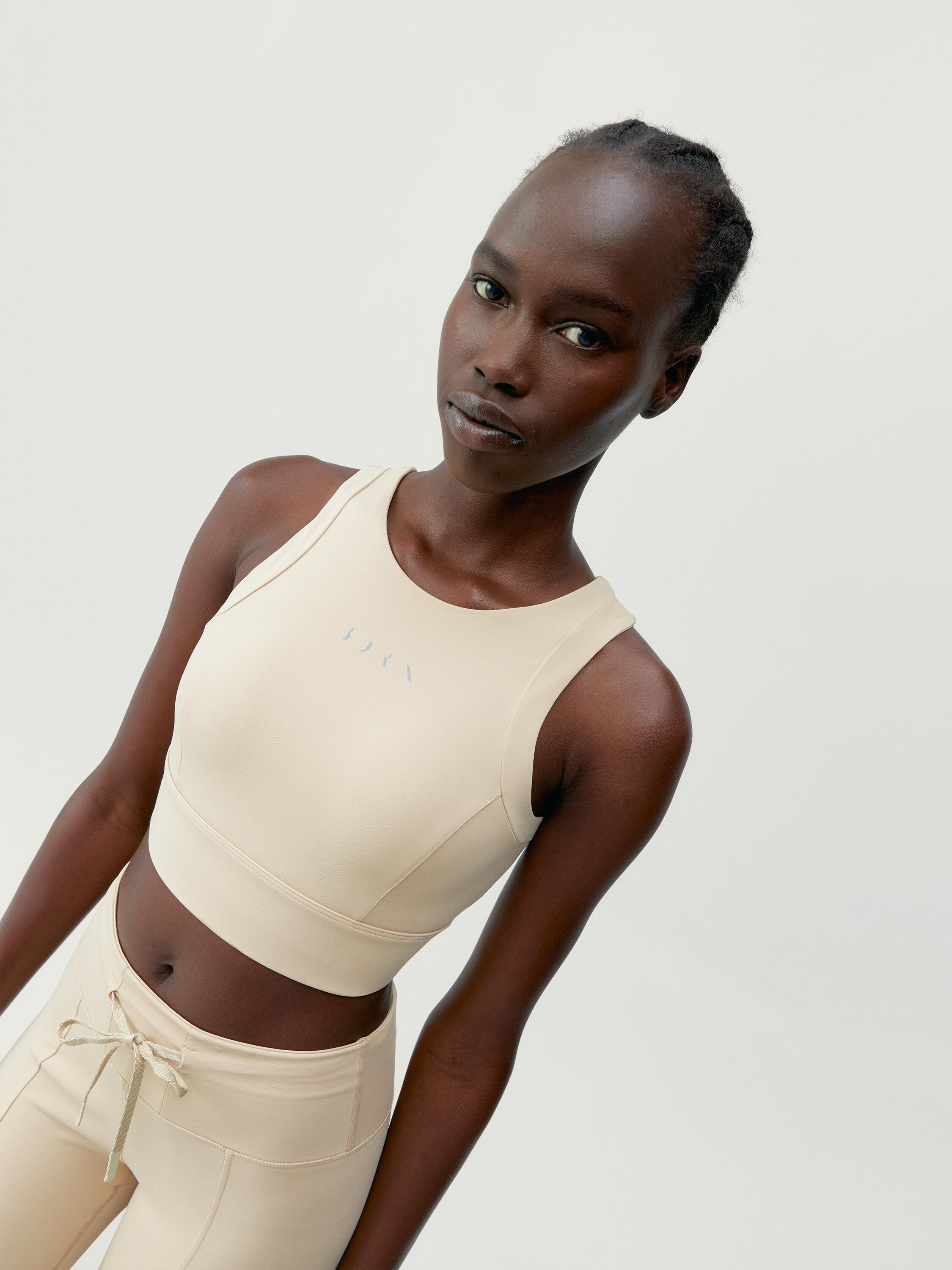 beige / beige