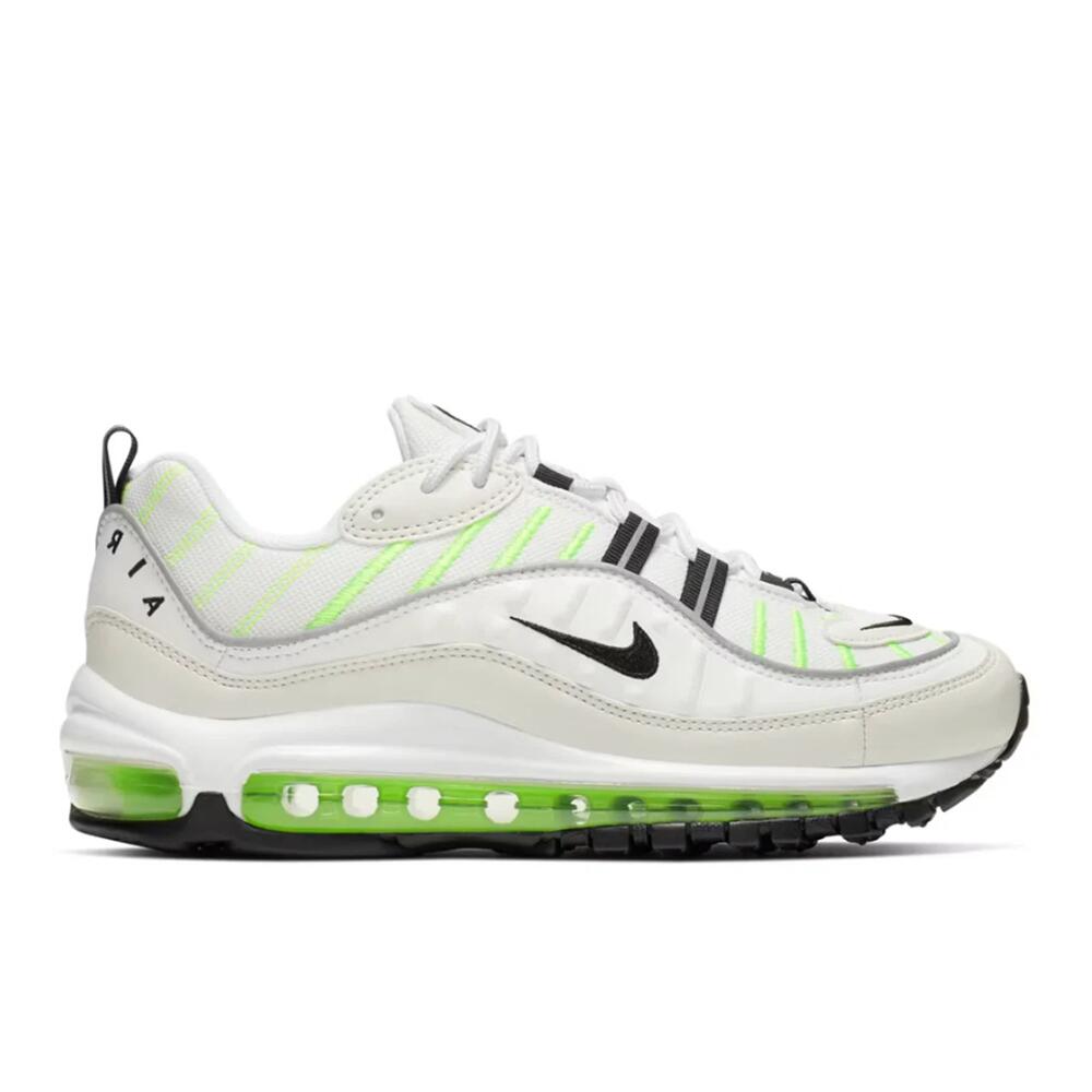 NIKE picture