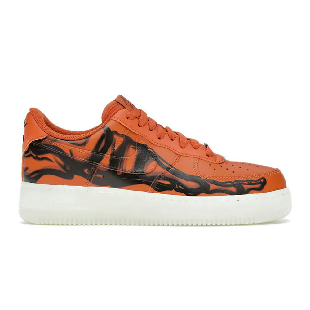 NIKE picture